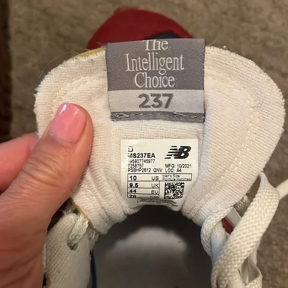 New Balance Red and Green Athletic Shoes - Picture 3 of 4